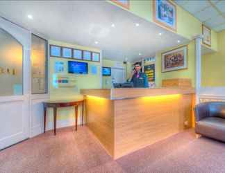 Lobi 2 Comfort Inn Birmingham