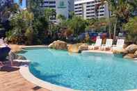 Swimming Pool Cairns Queenslander Hotel & Apartments