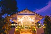 Exterior Cairns Colonial Club Resort