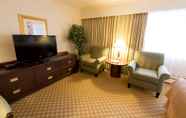 Common Space 7 Royal Scot Hotel & Suites