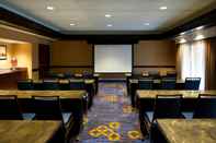 Functional Hall Courtyard by Marriott Columbus Tipton Lakes