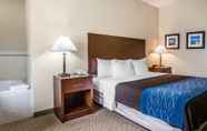 Kamar Tidur 2 Quality Inn & Suites Dixon near I-88