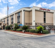 Bên ngoài 4 Hampton Inn Douglas