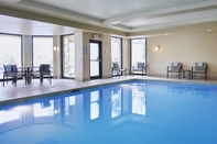 Swimming Pool Courtyard by Marriott Detroit Pontiac/Auburn Hills