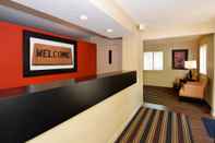 Lobby Extended Stay America Suites Austin Metro