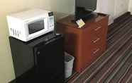 Kamar Tidur 2 Days Inn by Wyndham Lake City I-10