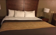 Bilik Tidur 7 Quality Inn & Suites Salem near I-57