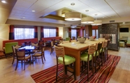 ร้านอาหาร 3 Hampton Inn Williamsport-Downtown