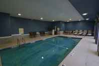 Swimming Pool Best Western Plus Lee's Summit Hotel & Suites