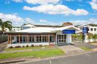 Bangunan Comfort Inn Cairns City