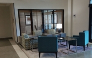 Lobby 4 Comfort Inn & Suites Columbus North