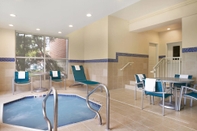 Entertainment Facility TownePlace Suites Chicago Naperville