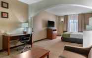Bilik Tidur 7 Comfort Inn & Suites Sacramento - University Area