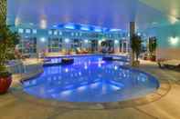 Swimming Pool Comfort Suites Airport Tukwila Seattle