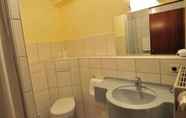 In-room Bathroom 2 AKZENT Hotel Goldener Ochsen