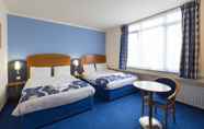Bedroom 6 London Wembley International Hotel