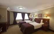 Bedroom 6 Fitzrovia Hotel