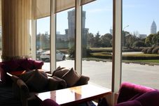 バー、カフェ、およびラウンジ Oriental Riverside Hotel