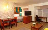 Bedroom 7 Residence Inn - Greenbelt by Marriott
