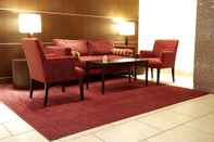 Lobi Best Western Plus Montreal Downtown-Hotel Europa