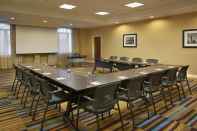 ห้องประชุม Fairfield Inn & Suites by Marriott Ottawa Kanata