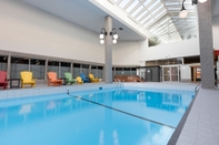 Swimming Pool Hotel Rimouski