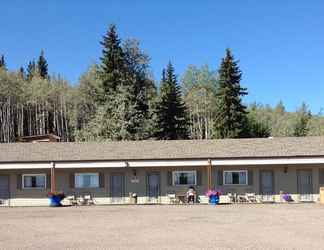 Exterior 2 Wanakena Motel