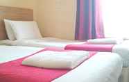 Kamar Tidur 3 Lord Jim Hotel