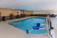 Swimming Pool Best Western Logan Inn