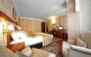 Bedroom 6 Azade Hotel