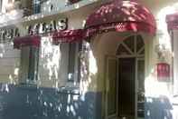 Exterior Hipotel Lilas Gambetta