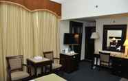 Bilik Tidur 4 Claridge Hotel