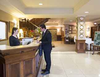 Lobby 2 Distinction Coachman Hotel, Palmerston North