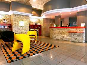 Lobby 4 Ibis Styles Cognac