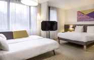 Bedroom 2 Novotel Suites Paris Roissy CDG