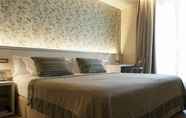 Bedroom 3 Hotel Duquesa de Cardona