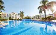 Swimming Pool 6 Hotel PortAventura - Theme Park Tickets Included