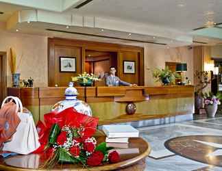 Lobi 2 Grand Hotel Duca D'Este