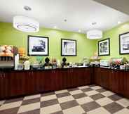 Nhà hàng 3 Hampton Inn Atlanta - Stockbridge