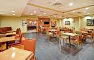 ร้านอาหาร 2 Hampton Inn Chicopee/Springfield