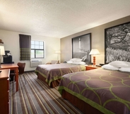 Bedroom 7 Super 8 by Wyndham Colorado Springs/Afa Area