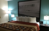 Kamar Tidur 3 Super 8 by Wyndham Clearwater/St. Petersburg Airport