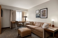 Common Space Residence Inn by Marriott Chicago Bloomingdale