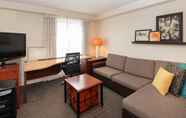 Common Space 2 Residence Inn by Marriott Newark Silicon Valley