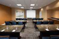 Functional Hall Residence Inn by Marriott Newark Silicon Valley