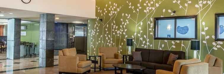 Sảnh chờ Sleep Inn & Suites