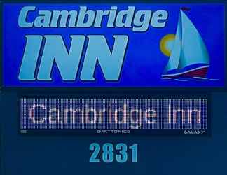 Bangunan 2 Cambridge Inn