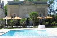 Swimming Pool Château des Sept Tours