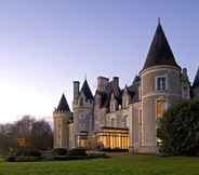 Exterior 2 Château des Sept Tours