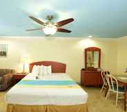 Bedroom 4 Plaza Beach Hotel Beachfront Resort